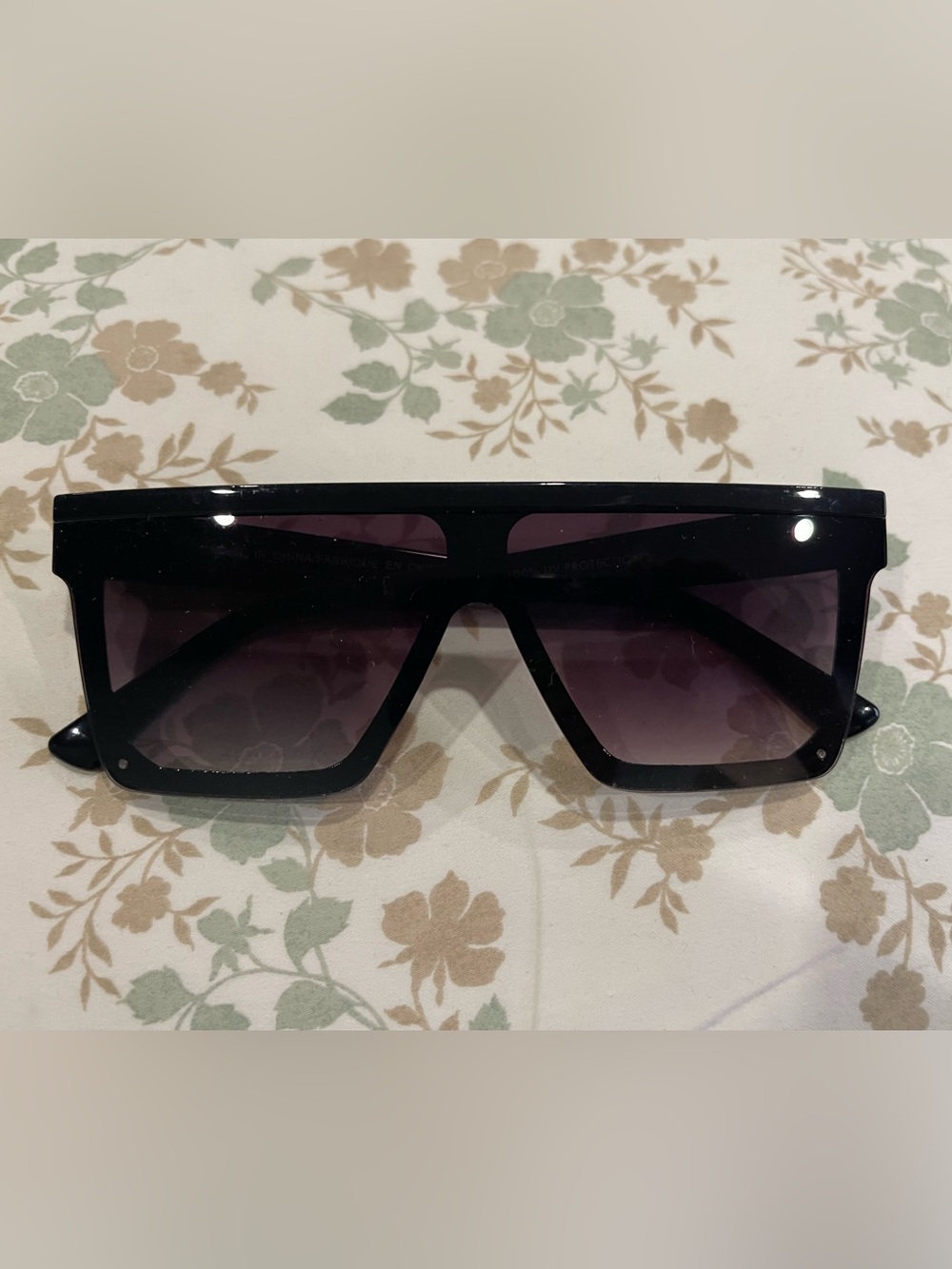 Women’s Black Oversized Shield Sunglasses